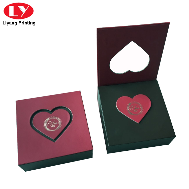 Heart Cut Packing Box for Chocolate Display Door Gift Box Red